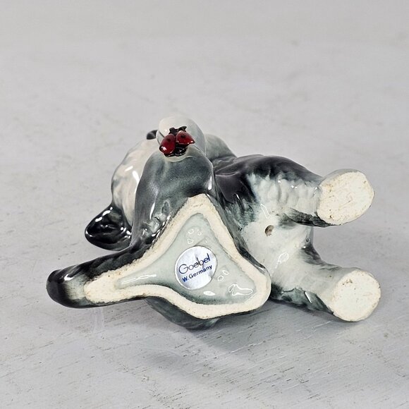 Sitting Miniature Goebel Cat Figurine with Lady Bug Green Eyed Gray Tabby - Picture 6 of 11